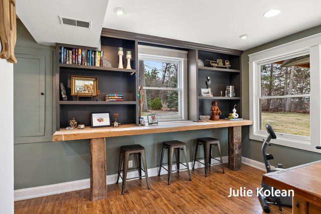 15270 Widgeon Road, Grand Haven, MI 49417