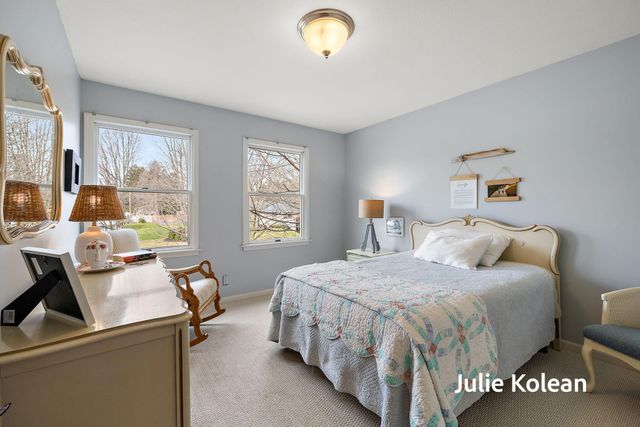 15270 Widgeon Road, Grand Haven, MI 49417