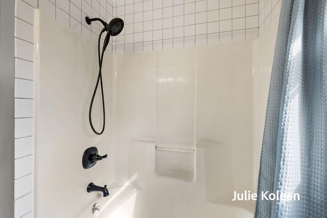 15270 Widgeon Road, Grand Haven, MI 49417