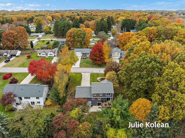 15270 Widgeon Road, Grand Haven, MI 49417