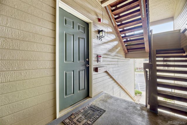 7409 S Alkire Street 205, Littleton, CO 80127