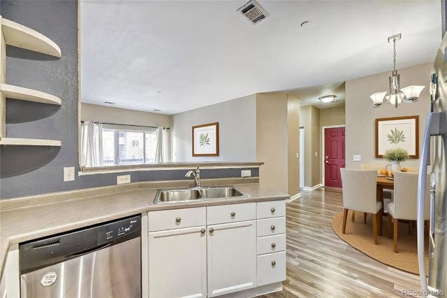 7409 S Alkire Street 205, Littleton, CO 80127