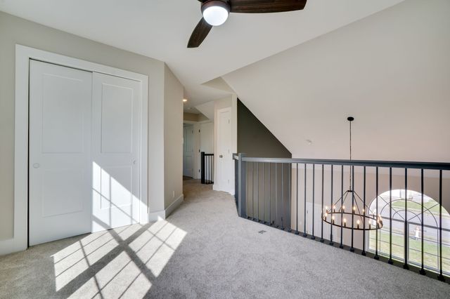 201 Crosshaven Ct, Antioch, TN 37013