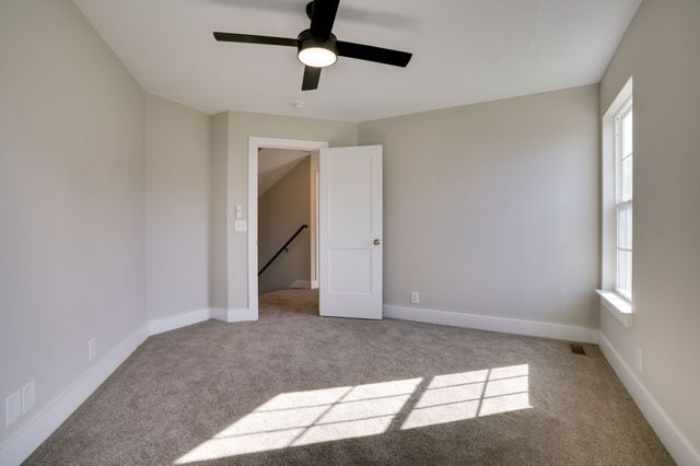 201 Crosshaven Ct, Antioch, TN 37013
