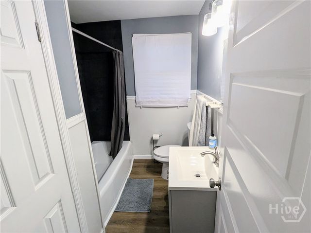 614 E 37th Street, Savannah, GA 31401