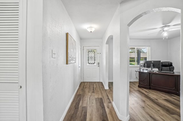 1224 Trailwood Drive, Hurst, TX 76053