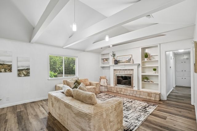 1224 Trailwood Drive, Hurst, TX 76053