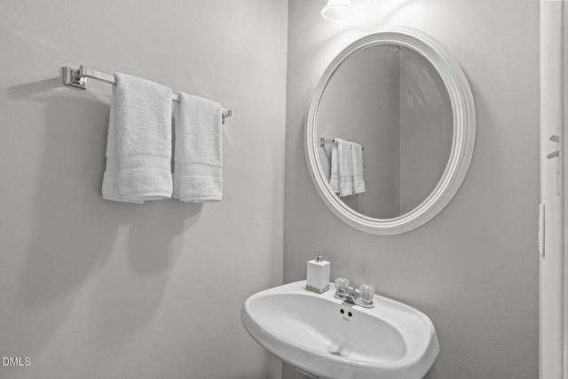 3001 Cregler Drive, Apex, NC 27502