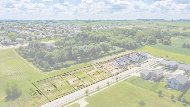 5634 56th Street NW, Rochester, MN 55901