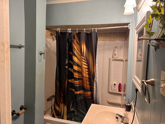 301 E Church, Plummerville, AR 72127