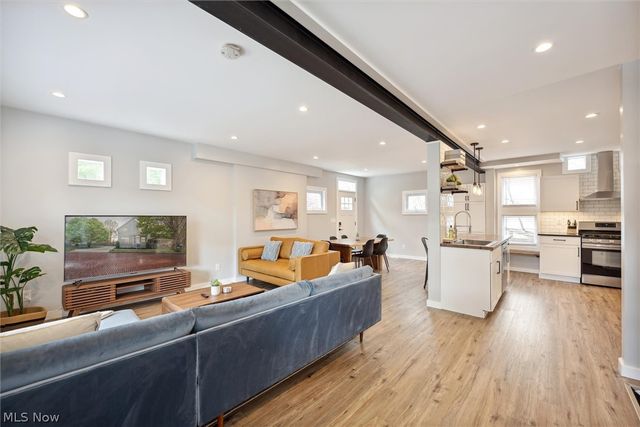 8104 Halle Avenue, Cleveland, OH 44102