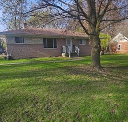 23100 Mapleridge Drive, Southfield City, MI 48075