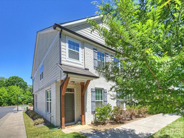 111 Cranford Drive, Pineville, NC 28134