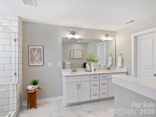 111 Cranford Drive, Pineville, NC 28134