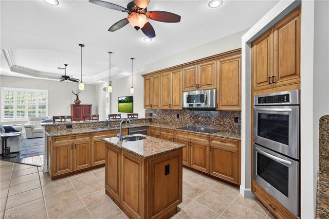 10113 Salisbury CT, Fort Myers, FL 33913