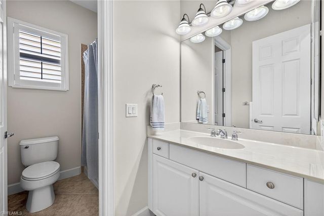 10113 Salisbury CT, Fort Myers, FL 33913