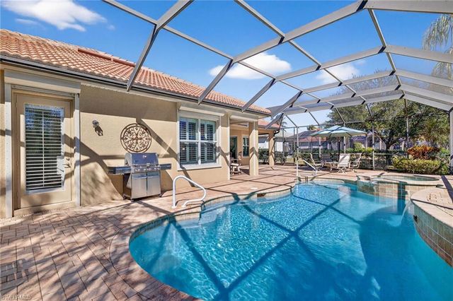 10113 Salisbury CT, Fort Myers, FL 33913