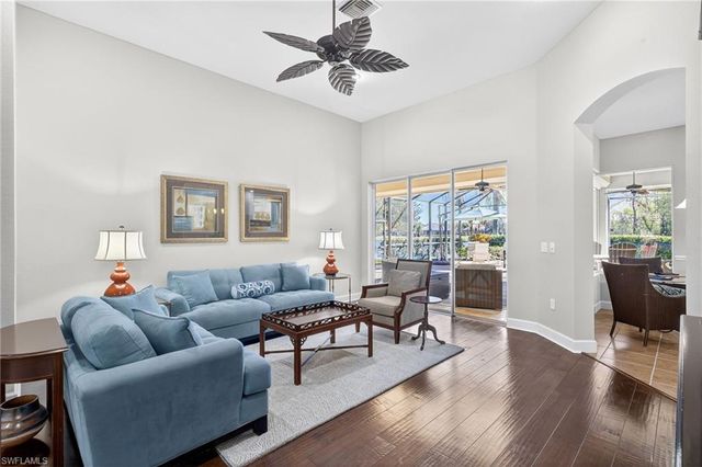 10113 Salisbury CT, Fort Myers, FL 33913