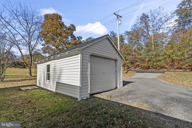 42523 SAINT JOHNS RD, Hollywood, MD 20636