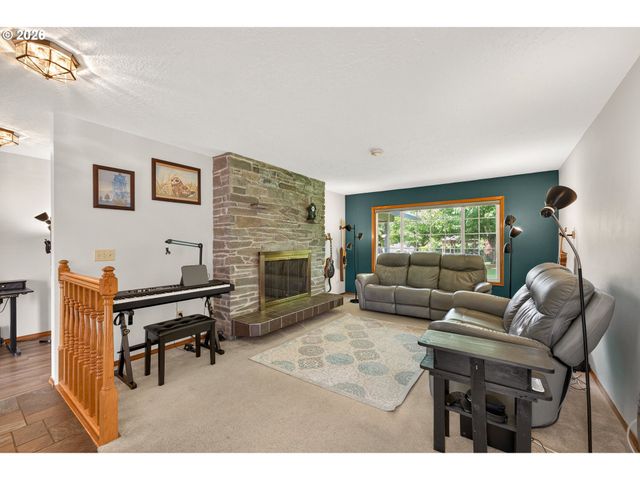 2835 Ne LEATHERS Ln, Mc Minnville, OR 97128