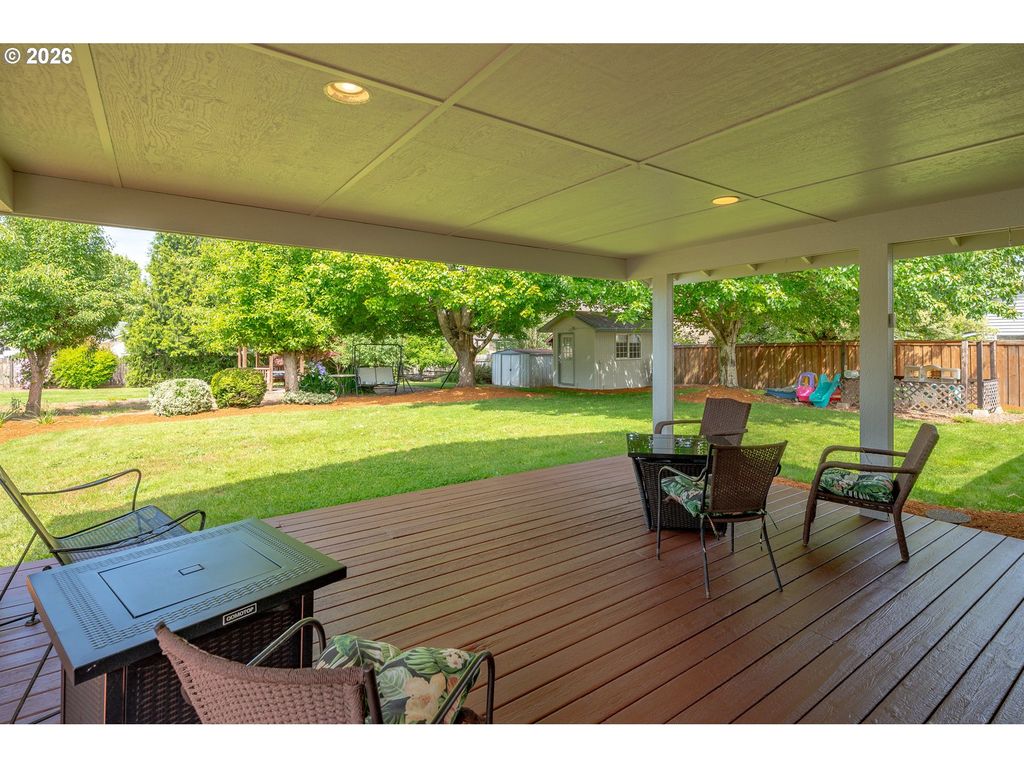Image 26 of property listing at 2835 Ne LEATHERS Ln, Mc Minnville, OR 97128