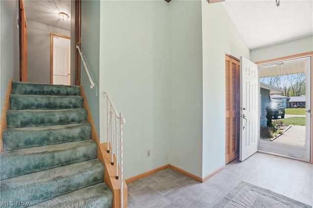 26670 FAIRFAX Lane, North Olmsted, OH 44070
