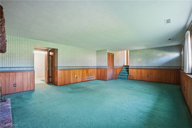 26670 FAIRFAX Lane, North Olmsted, OH 44070