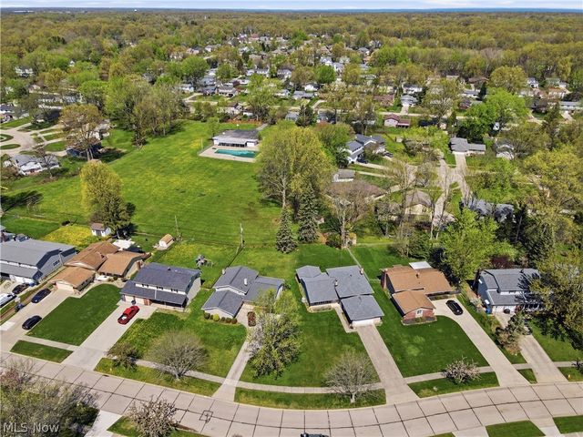 26670 FAIRFAX Lane, North Olmsted, OH 44070