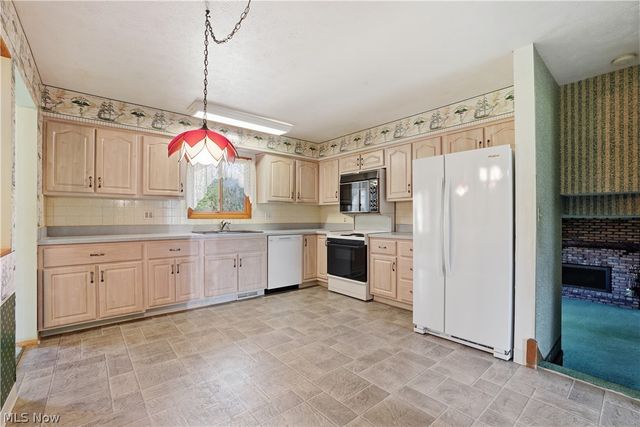 26670 FAIRFAX Lane, North Olmsted, OH 44070