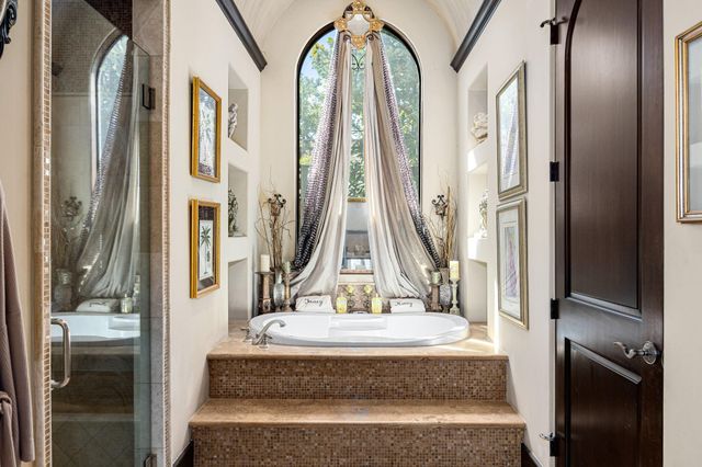 7719 Betty Jane Lane, Houston, TX 77055