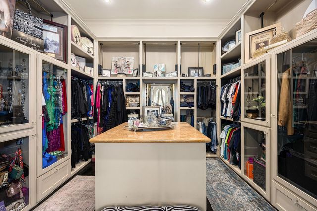 7719 Betty Jane Lane, Houston, TX 77055