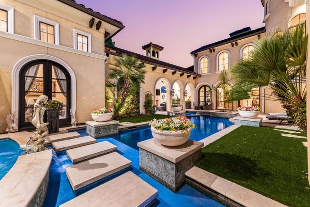 7719 Betty Jane Lane, Houston, TX 77055