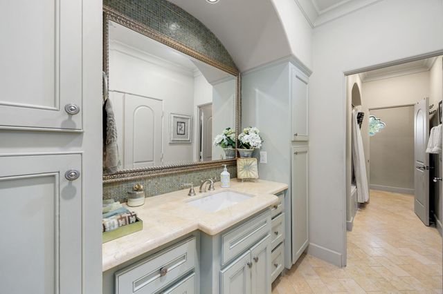 7719 Betty Jane Lane, Houston, TX 77055