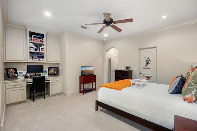 7719 Betty Jane Lane, Houston, TX 77055