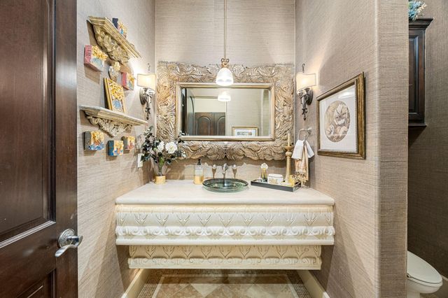 7719 Betty Jane Lane, Houston, TX 77055