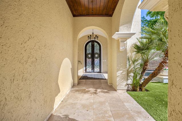 7719 Betty Jane Lane, Houston, TX 77055