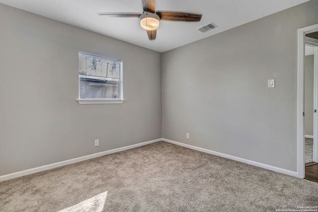 8815 Oakbrook St, San Antonio, TX 78221