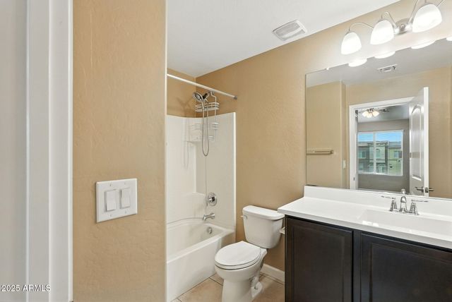 240 W Juniper Avenue Unit 1049, Gilbert, AZ 85233