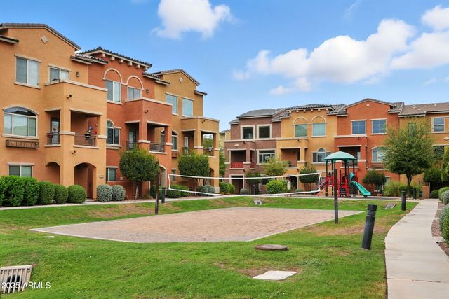 240 W Juniper Avenue Unit 1049, Gilbert, AZ 85233