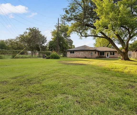 13123 Foxburo Drive, Houston, TX 77065