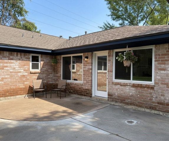 13123 Foxburo Drive, Houston, TX 77065