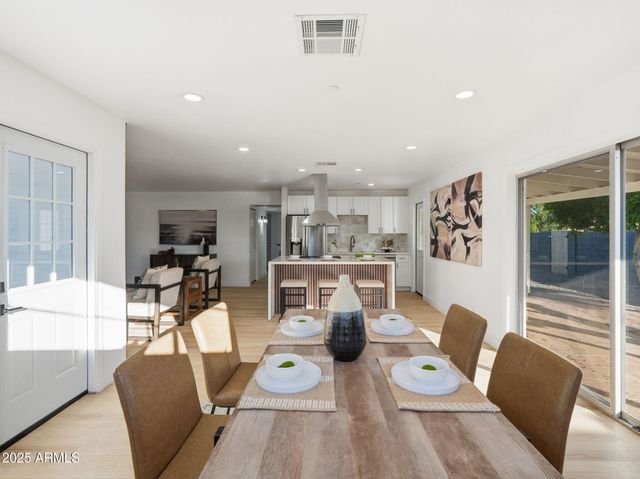 6813 E DIAMOND Street, Scottsdale, AZ 85257