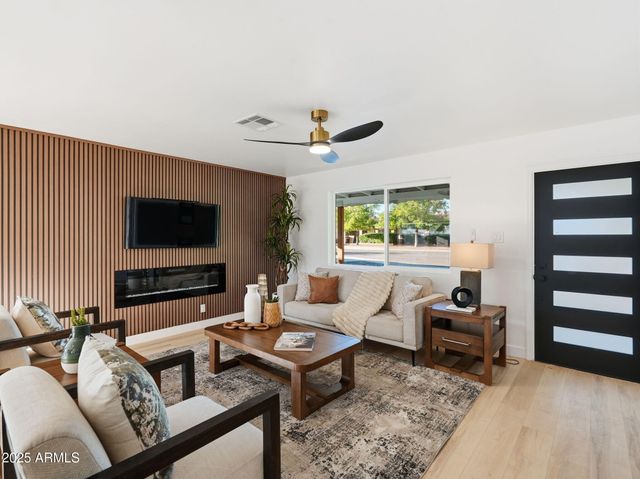 6813 E DIAMOND Street, Scottsdale, AZ 85257