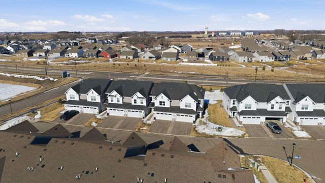 1927 Prospect Lane, Carver, MN 55315