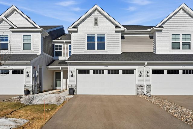 1927 Prospect Lane, Carver, MN 55315