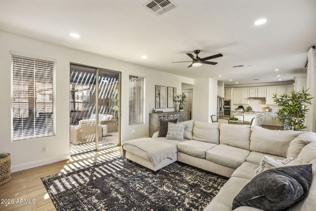 3756 E DONALD Drive, Phoenix, AZ 85050