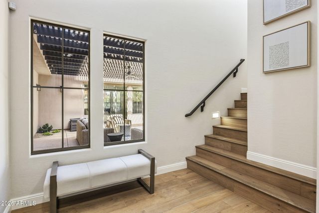 3756 E DONALD Drive, Phoenix, AZ 85050