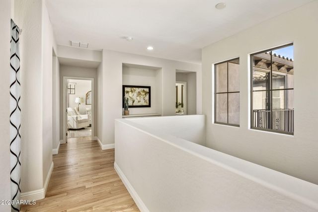 3756 E DONALD Drive, Phoenix, AZ 85050