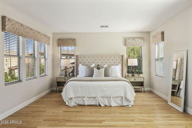 3756 E DONALD Drive, Phoenix, AZ 85050