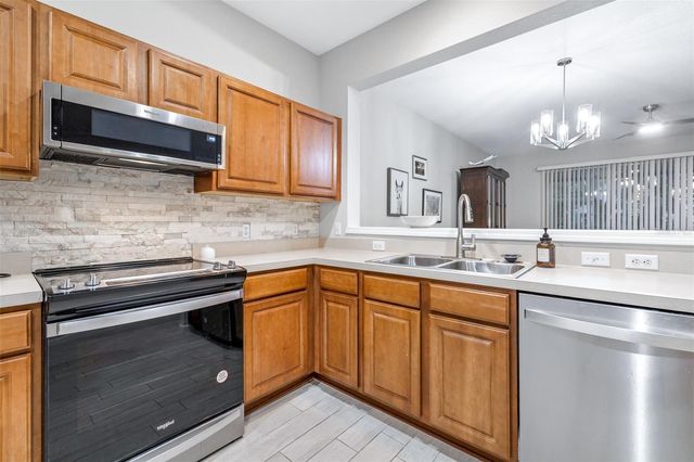 5005 BARNSTEAD DRIVE, Riverview, FL 33578